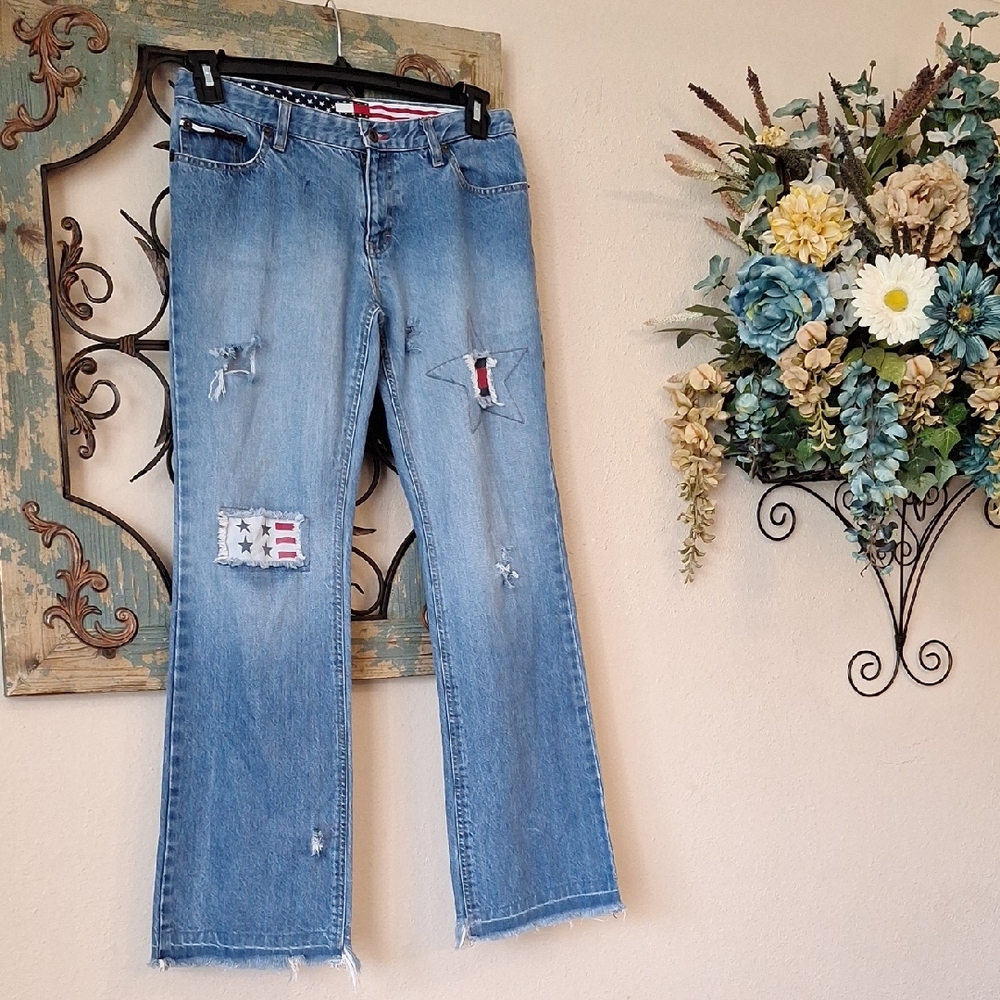 Tommy Hilfiger Light Blue Wide-Leg Jeans with Flag Patchwork. Size 9